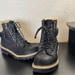 Women’s winter faux-leather fur lined booties.